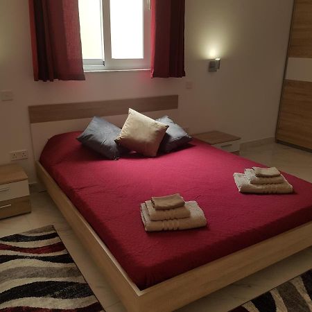 Ac1- Prime Location 3 Bedroom Apt In St.Julian'S Saint Julian's Dış mekan fotoğraf