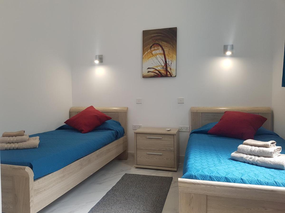Ac1- Prime Location 3 Bedroom Apt In St.Julian'S Saint Julian's Dış mekan fotoğraf